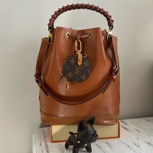 Traded LOUIS VUITTON VINTAGE EPI LEATHER NOE GM BUCKET BAG FIRM PRICE AUTH